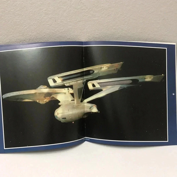 Star Trek Star Date Calendar 1982 - Picture 4 of 6